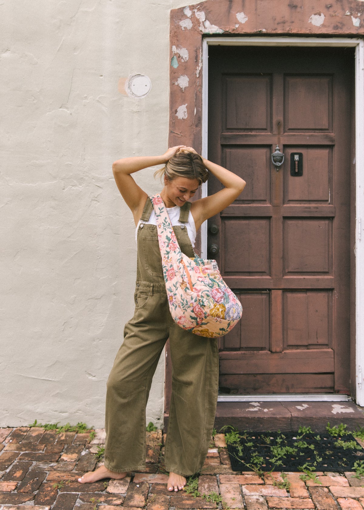 Tangerine Puff Sling Bag